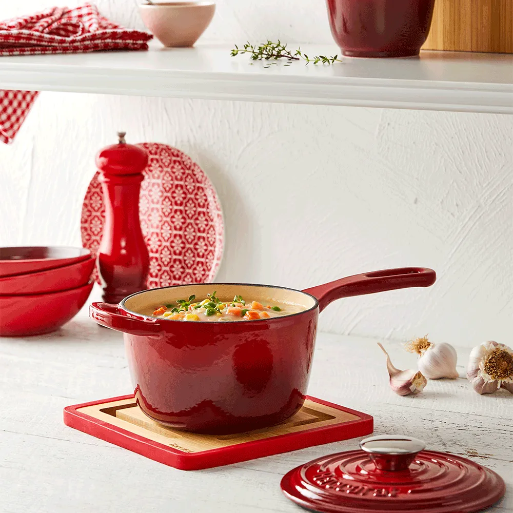 Baccarat Le Connoisseur Cast Iron Saucepan 16cm 1.5L Red