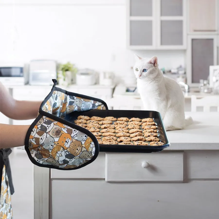 Cat Collective Double Oven Glove