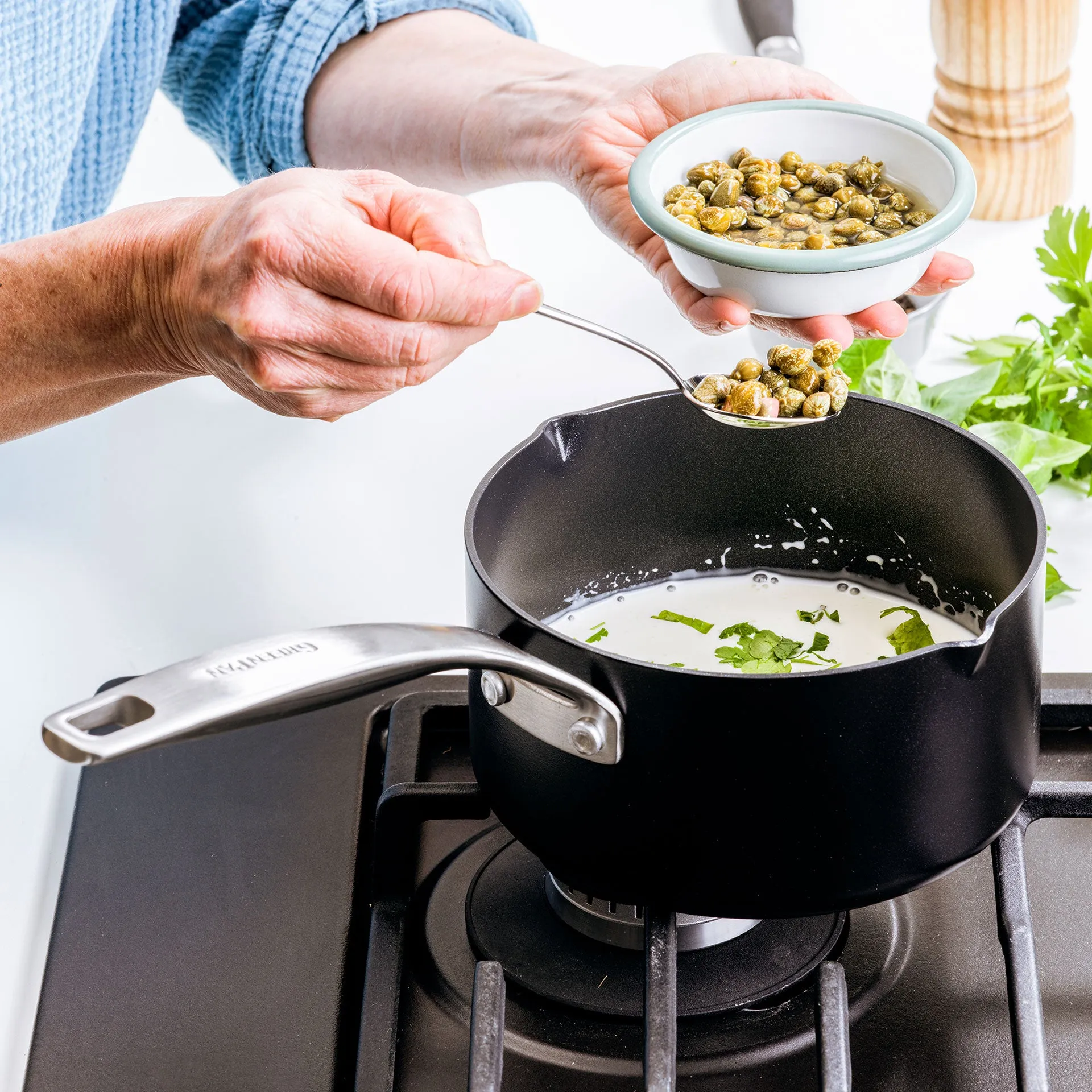 Copenhagen Saucepan with 2 Spouts