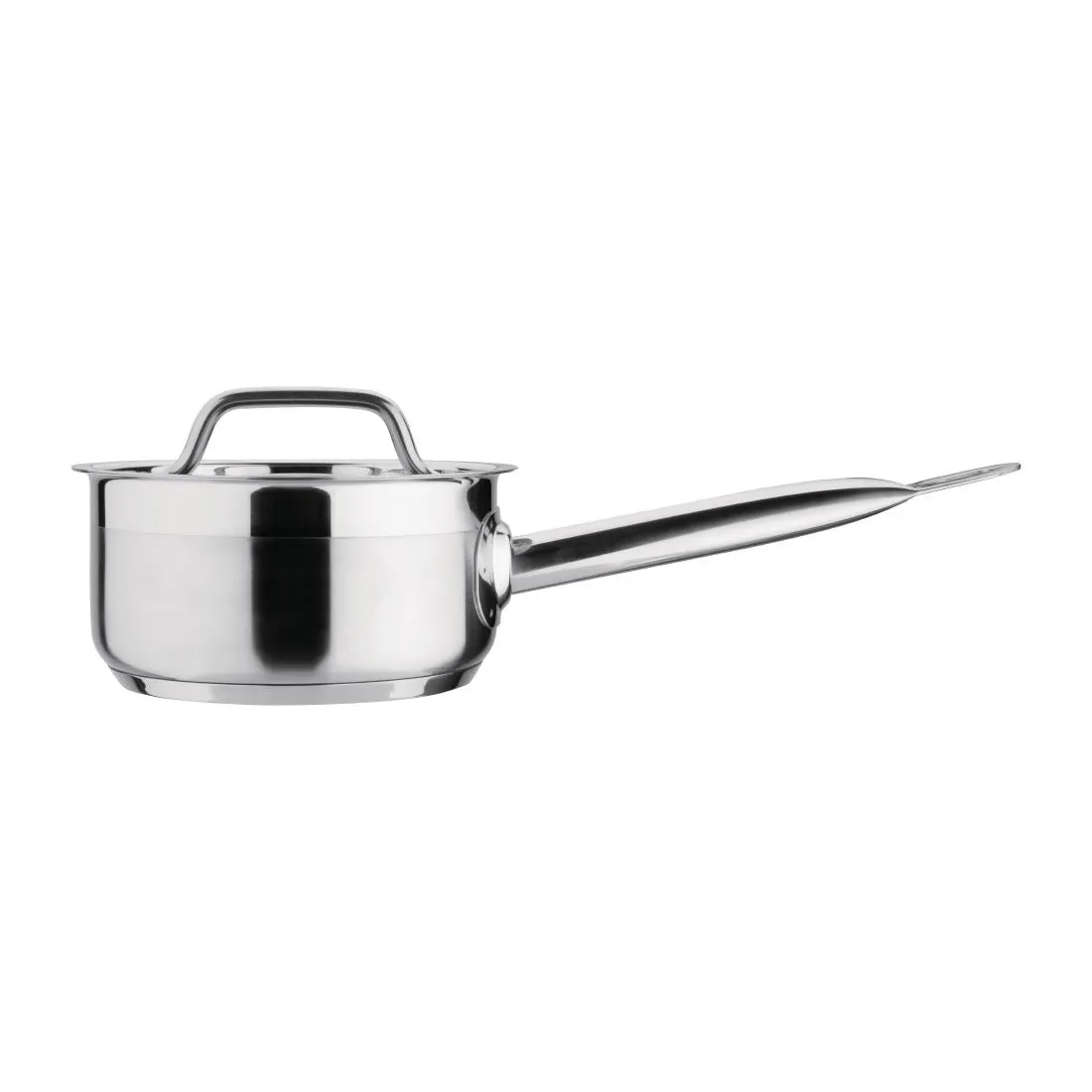 DF669 Nisbets Essentials Stainless Steel Saucepan 900ml