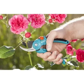 Gardena 22mm One-Handed Stainless Steel Bypass Secateurs