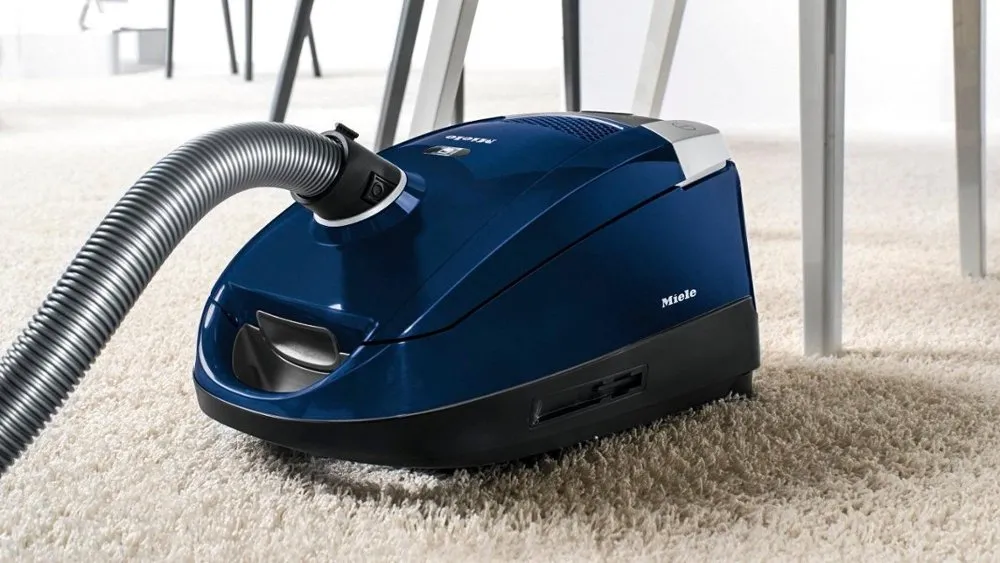 Miele Compact C2 Electro  Canister Vacuum Marine Blue