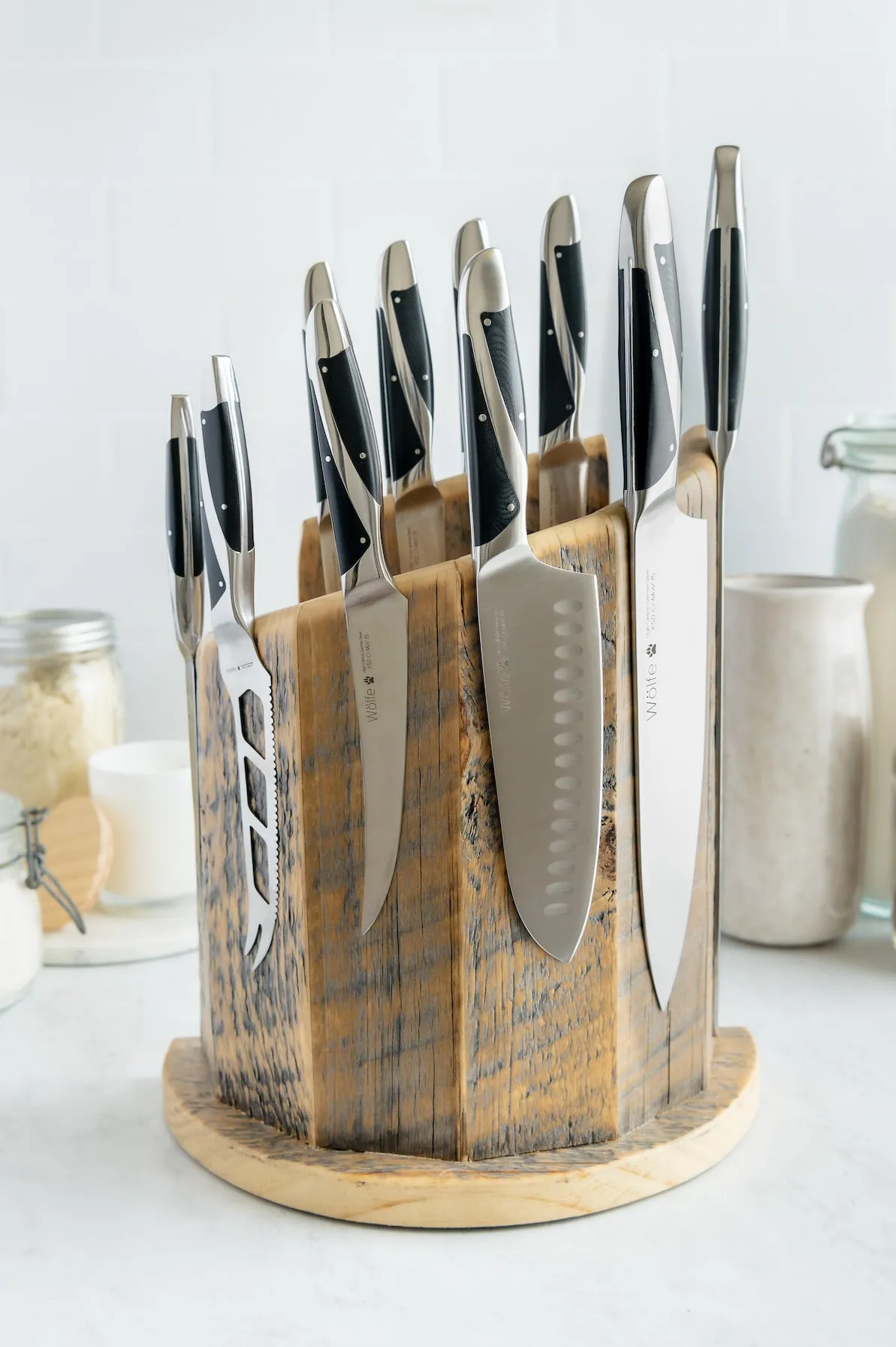 Wölfe 14 Pc Cutlery Set with Magnetic Block